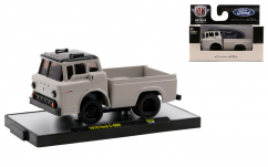 M2 Machines 1/64 1970 Ford C-300 image