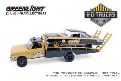 Greenlight 1/64 Dodge RAM D350 1985 Ramp Truck with Dodge Coronet 1965 image