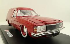 DDA 1/24 Holden HJ Custom Panel Van 1975 image