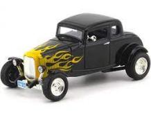 Motormax 1/18 1932 Ford Five Window Coupe - Black with Flames image