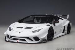 AUTOart 1/18 LB-Walk Huracan GT - White image