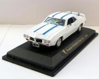 Road Signature 1/43 Pontiac Firebird Trans Am 1969 - White image