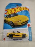 Hot Wheels '91 Mazda MX-5 Miata Yellow image