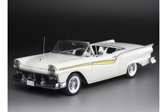 SunStar 1/18 1957 Ford Fairlane 500 Skyliner image