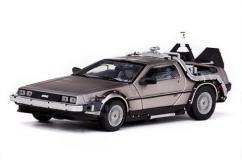 SunStar 1/18 De Lorean "Back to the Future II" image