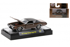 M2 Machines 1/64 1971 Dodge Charger Super Bee image