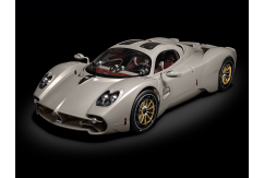 Pocher 1/8 Pagani Utopia Kit image