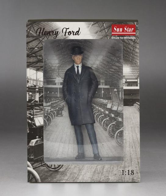 SunStar 1/18 Henry Ford Resin Figure image