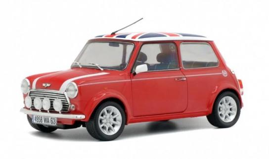 Solido 1/18 Mini Cooper 1.3i Sport Red 1997 Red with Flag Roof image