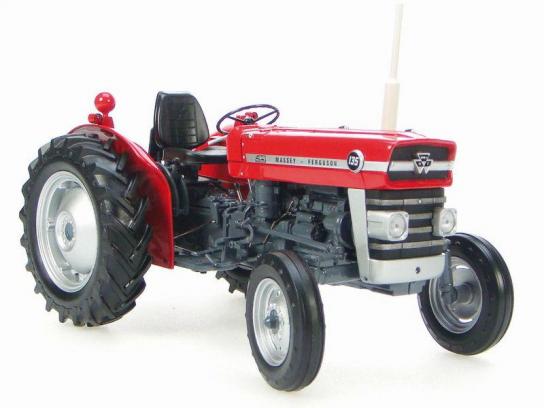 Universal Hobbies 1/16 1965 Massey Ferguson 135 without Cabin image