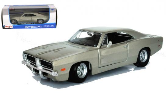 Maisto 1/25 1969 Dodge Charger R/T  image