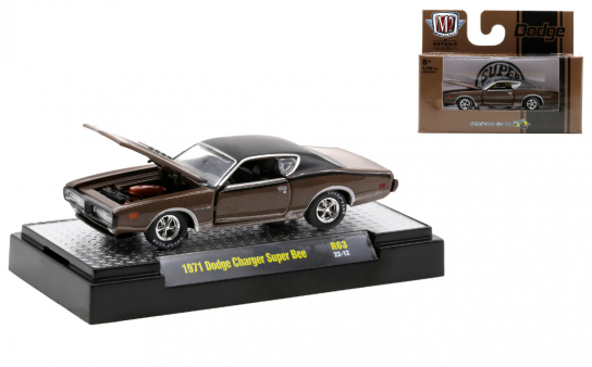 M2 Machines 1/64 1971 Dodge Charger Super Bee image