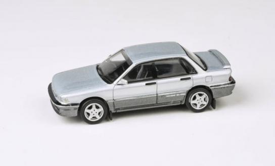 Paragon 1/64 Mitsubishi Galant VR-4 1988 - Silver image