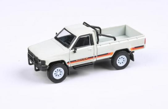 Paragon 1/64 Toyota Hilux Single Cab 1984 - White image