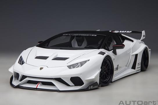 AUTOart 1/18 LB-Walk Huracan GT - White image