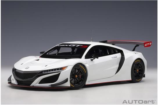 AUTOart 1/18 Honda NSX GT3 2018 - White image