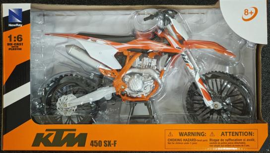 New Ray 1/6 KTM 450 SX-F image