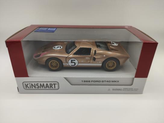 KiNSMART 1/32 Ford GT40 Mk.II 1966 #5 Ronnie Bucknam/Dick Hutcherson image